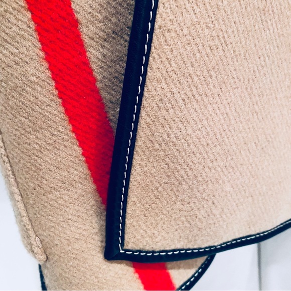 BURBERRY ICON STIPE WOOL CASHMERE JACQUARD WRAP / STOLE. - Picture 8 of 13